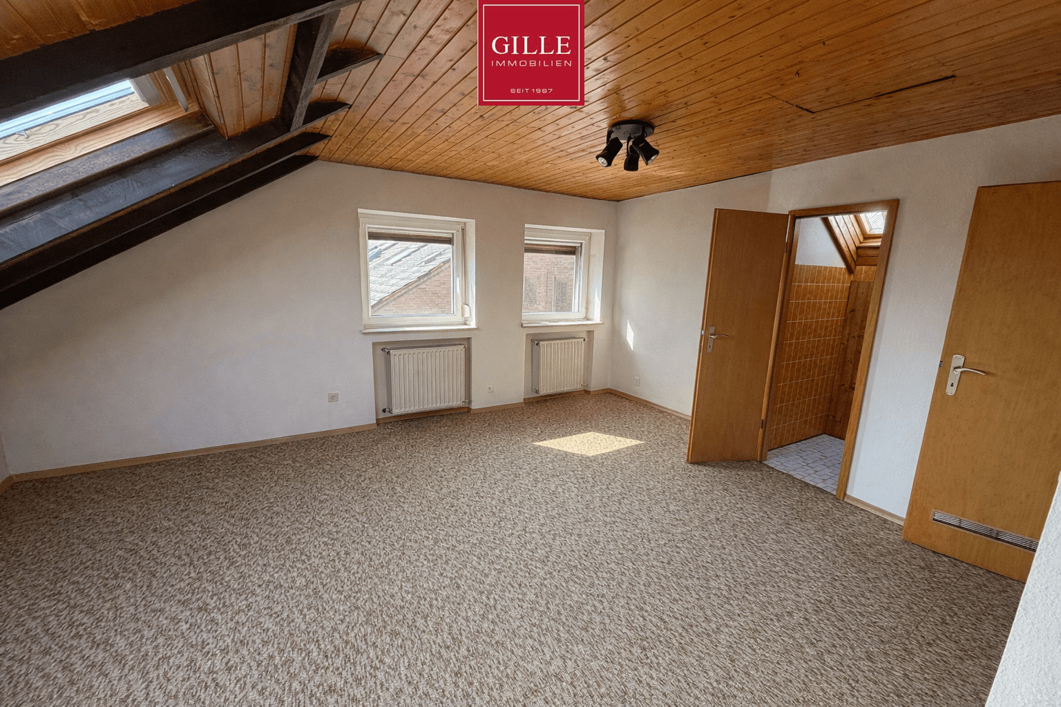 Ansicht 19 von: Neuss-Dreikönigenviertel: Attraktives und gepflegtes  1-Familien-Eckhaus mit Garten und Garage